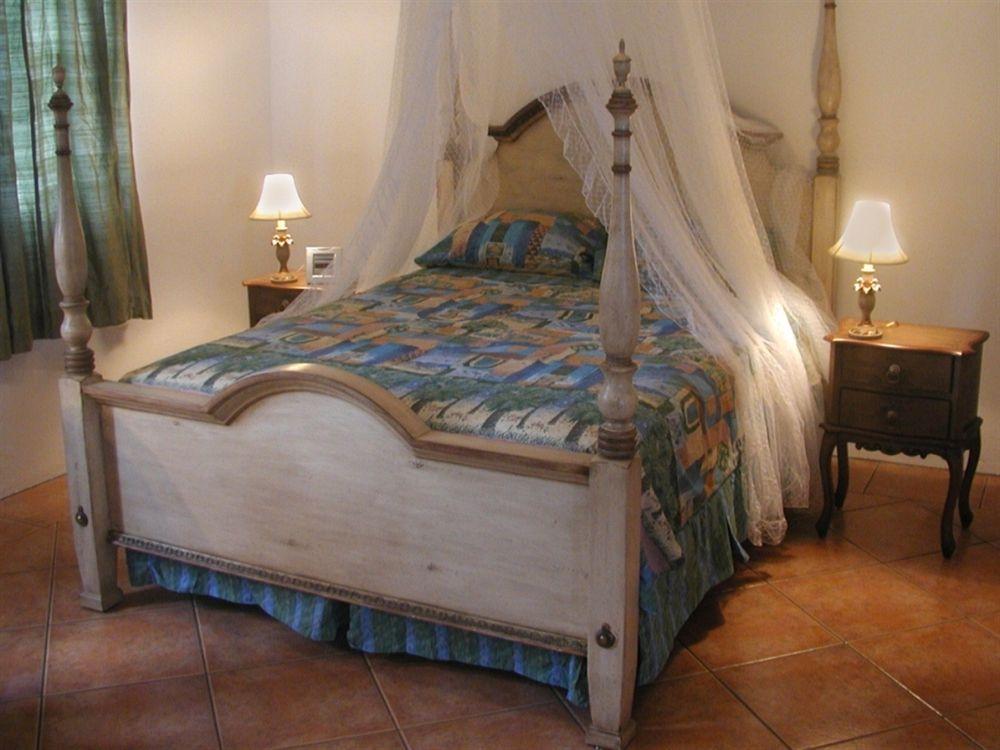 Nature'S Paradise Bed & Breakfast Мариго Бей Екстериор снимка