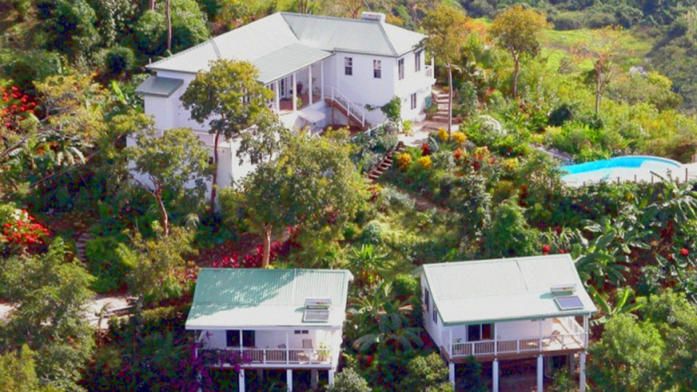 Nature'S Paradise Bed & Breakfast Мариго Бей Екстериор снимка